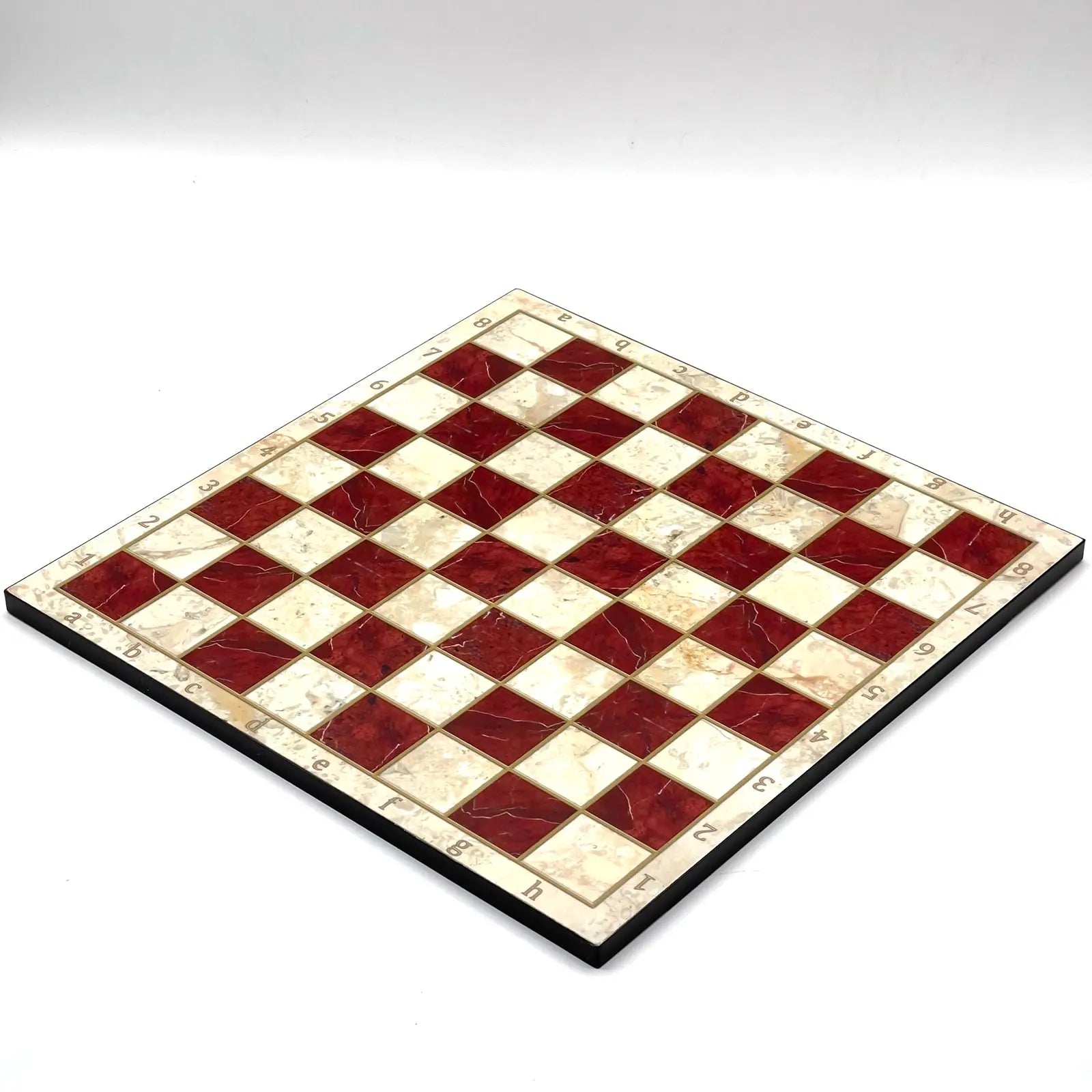 14" Red Marble Patterned Wooden Set With Wooden Chess Pieces Set