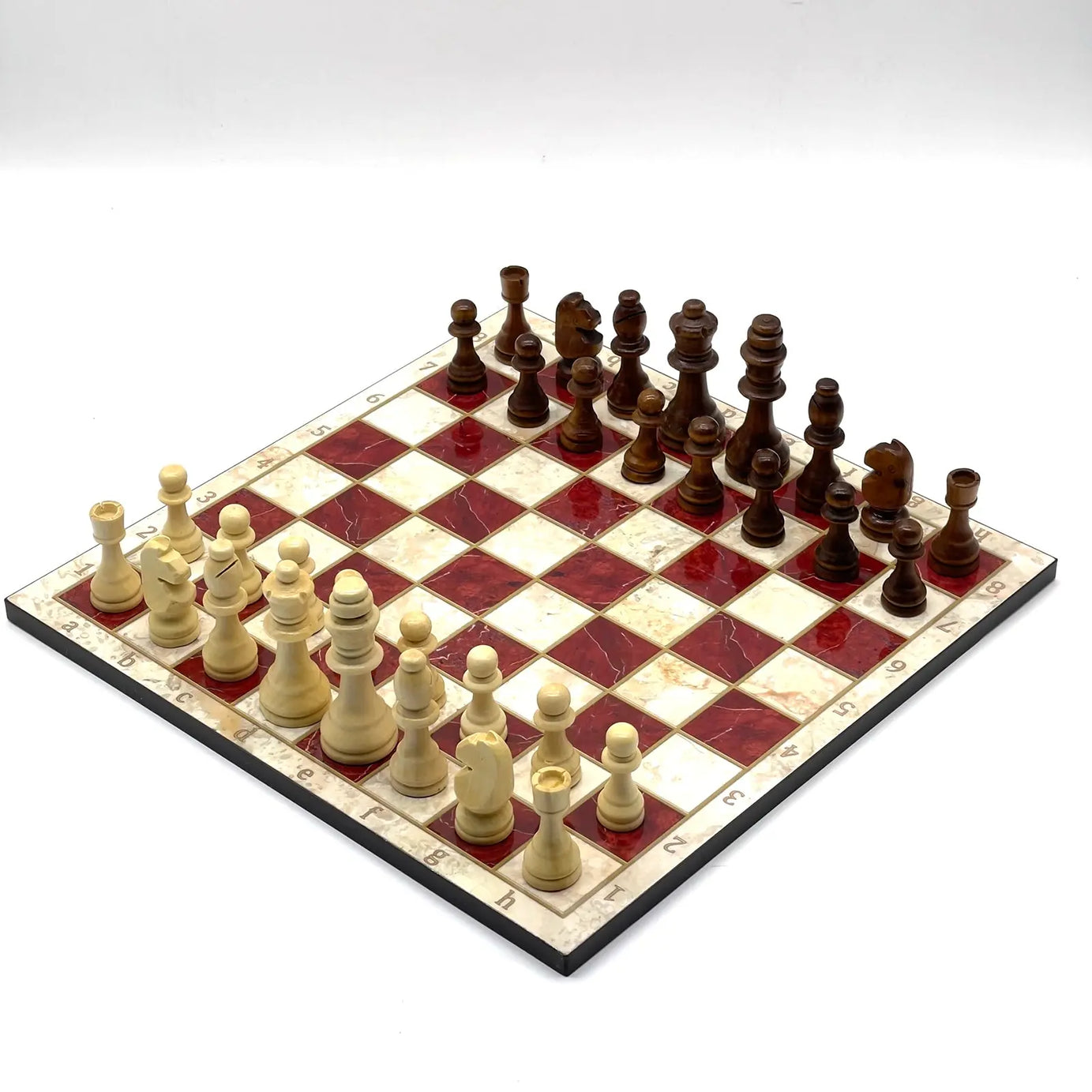 14" Red Marble Patterned Wooden Set With Wooden Chess Pieces Set